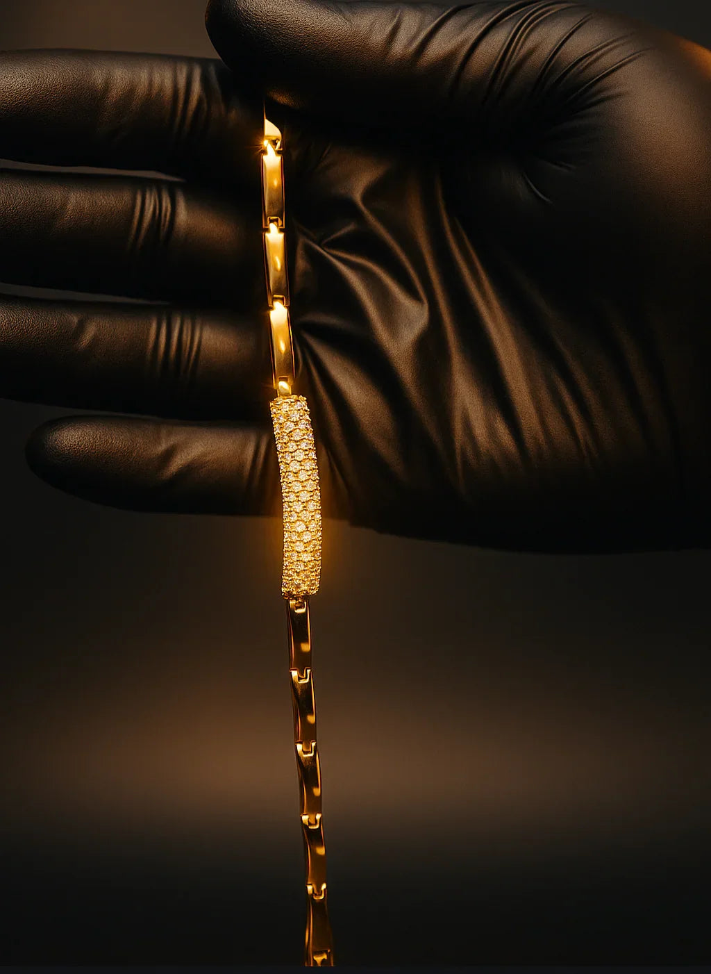 Luxury Gold-Plated Link Bracelet with Pave Zircon Bar