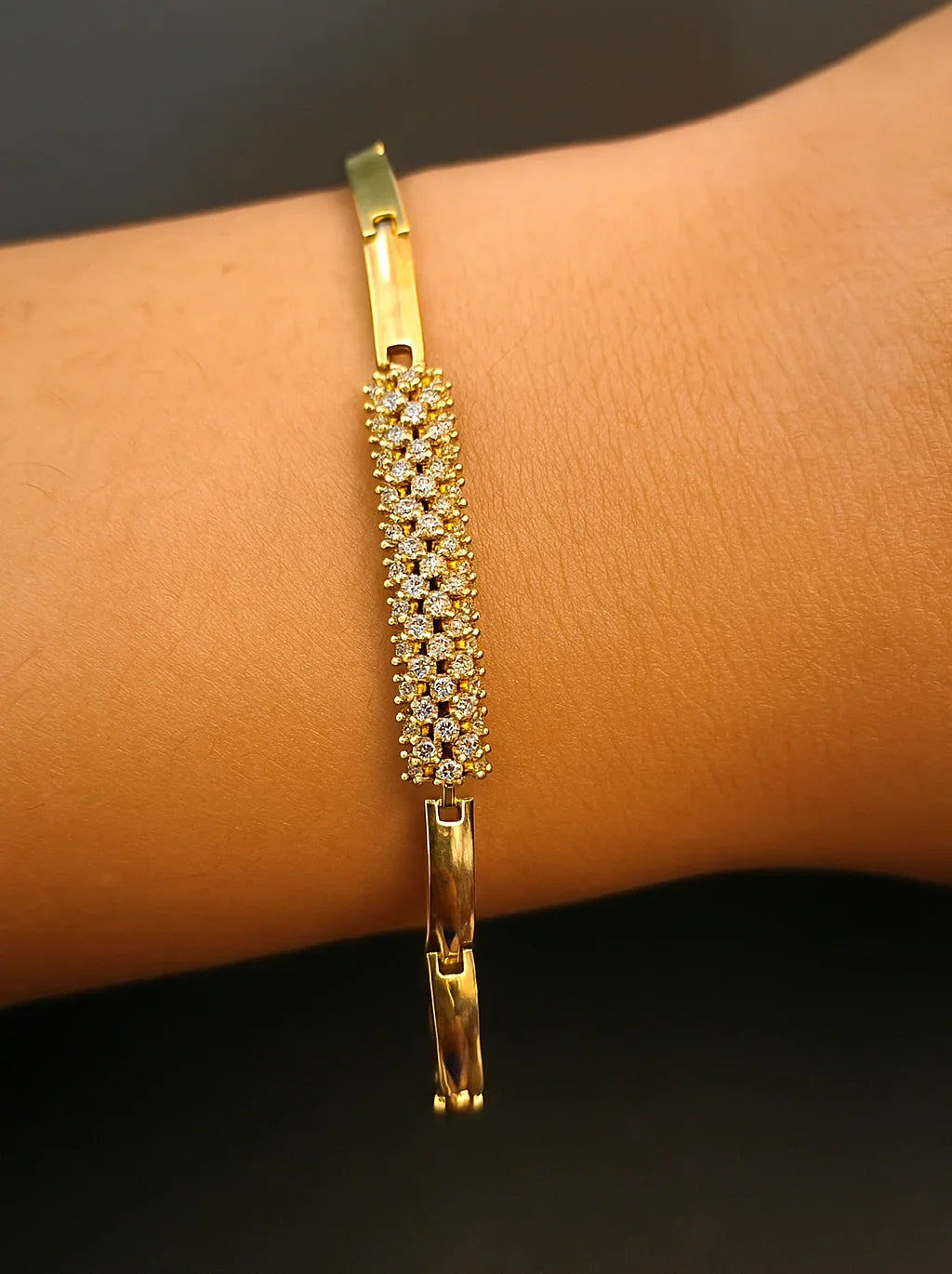 Luxury Gold-Plated Link Bracelet with Pave Zircon Bar