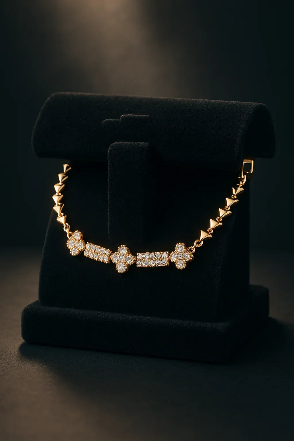 Exquisite Zircon Floral Bracelet with Designer Geometric Link Detailing